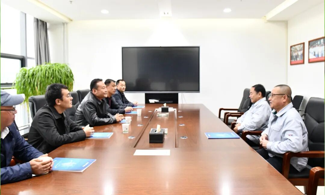 张家川县大阳镇党委书记王志刚一行来长开厂集团走访交流