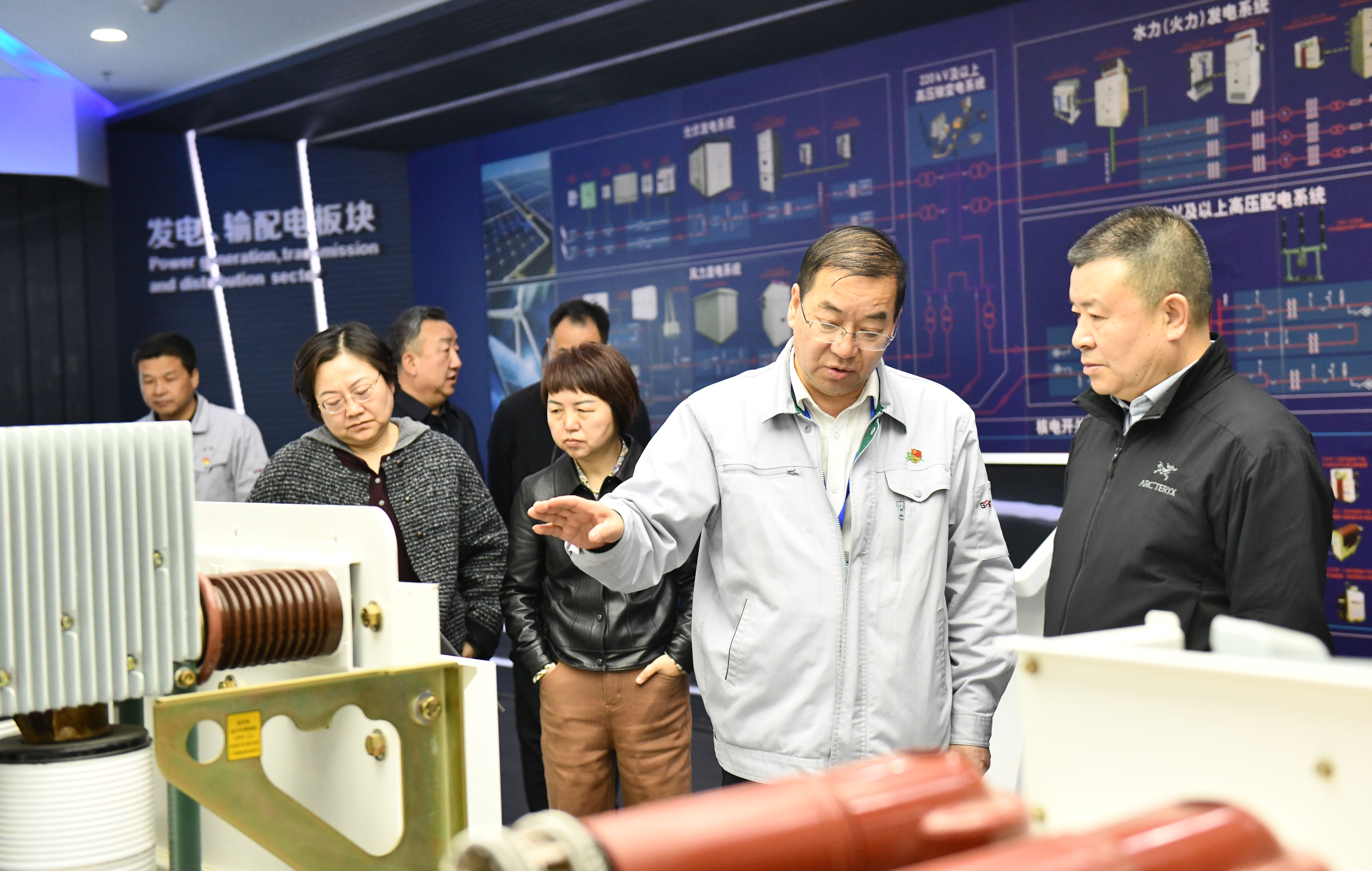 甘肃省审计厅郝文杰一行来长开厂公司走访调研